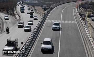 تقاطع سه سطحی بزرگراه‌های شهید نواب صفوی(شهید یارجانی) و شهید تندگویان 15