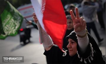 اجتماع مردمی در اعتراض به حمله آمریکا به تاسیسات هسته‌ای ایران 27