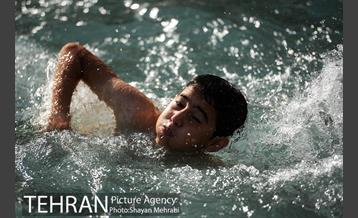 تابستان گرم  در چشمه علی 38