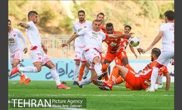 دیدار تیم‌های سایپا و پرسپولیس در لیگ برتر فوتبال ایران 20