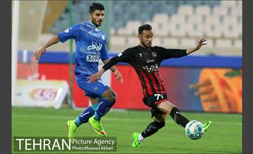 دیدار تیم های فوتبال استقلال تهران و سیاه جامگان