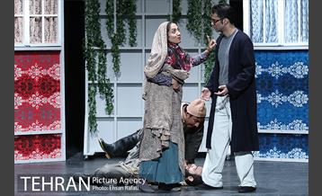 نمایش شیش و بش به کارگردانی جواد روشن 30