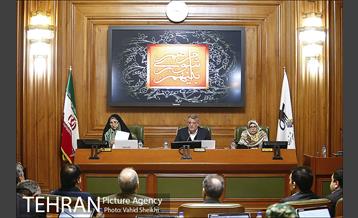 جلسه شورای شهر با حضور شهردار تهران 42