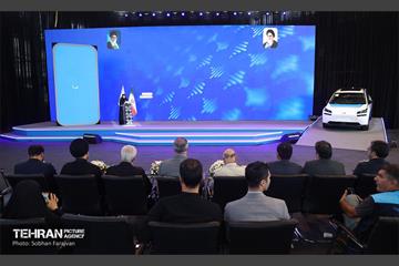 مراسم رونمایی از سامانه تاکسی برخط شهرزاد 34