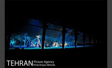 نمایش بزرگ «تنهاتر از مسیح» 33