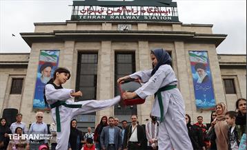 آغاز قهرمان شهر 3 در منطقه 11 5