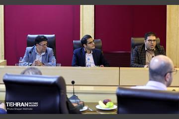 نشست مدیرعامل سازمان حمل و نقل ترافیک با شرکت‌های دانش‌بنیان 6