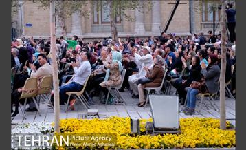 کنسرت گروه رستاک در میدان مشق 30