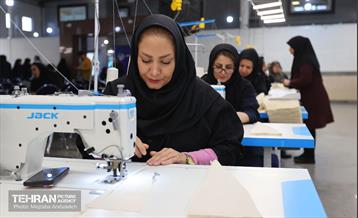 آیین افتتاح مراکز توانمندسازی کوثر و بهسازی۴۰۰معبر پایتخت 2