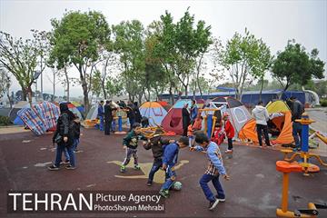 روز طبیعت بارانی در بوستان ولایت 23