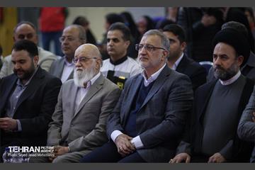 آیین بهره برداری از ۲ رام قطار ساخت داخل 33