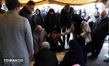 مراسم تشییع مرحوم محمدهادی چمران برادر مهدی چمران 21