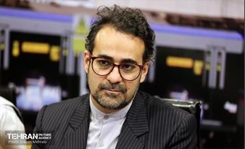 افتتاح نمایشگاه عکس رومانی در ایستگاه مترو تجریش 26