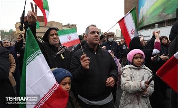 جشن نیمه‌شعبان در میدان ولی‌عصر (عج) 37