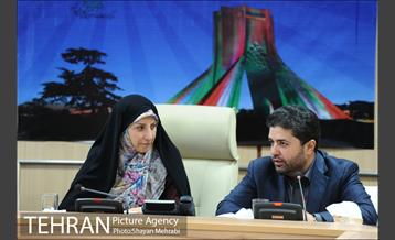 حضور زهرا نژاد بهرام در مرکز ارتباطات شهرداری تهران 13