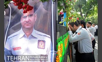 مراسم تشییع پیکر شهید آتش نشان علی قانع 4