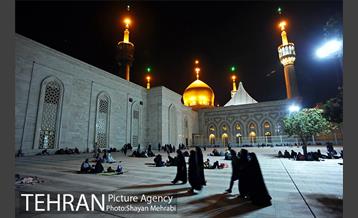 احیای شب نوزدهم ماه مبارک رمضان در حرم امام خمینی(ره) 33