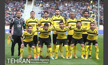 دیدار استقلال و سپاهان در لیگ برتر فوتبال 2