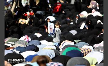 در حاشیه نماز جمعه تهران به امامت رهبر انقلاب 5