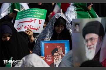 اقامه نماز جمعه در مصلی امام خمینی(ره) در تهران 50