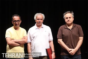 نقد فیلم مستند فصل هرس در فرهنگسرای ارسباران‎ 21