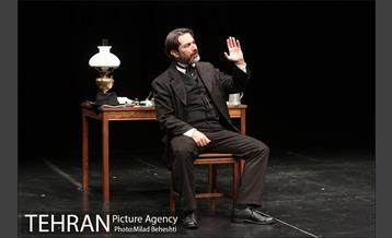 نمایش ماتریوشکا‎ 11