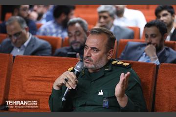 هم اندیشی شهردار تهران با معتمدین و موثرین منطقه هشت