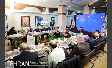 سی و دومین جلسه شورای معاونان، مشاورین و شهرداران با حضور شهردار تهران 15
