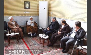 دیدار شهردار تهران با آیت الله العظمی صانعی 12