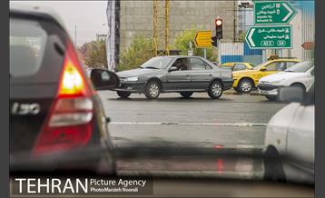 ترافیک تهران در یک روز بارانی 6