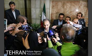 جلسه شورای شهر با حضور شهردار تهران 40