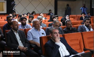 هم اندیشی شهردار تهران با معتمدین و موثرین منطقه هشت