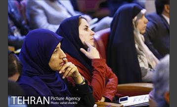 نشست کمیته شهرهای هوشمند در چهارمین جایزه جهانی خشت طلایی 15