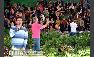 برنامه «گل آمد، بهار آمد» در بوستان زندگی  18