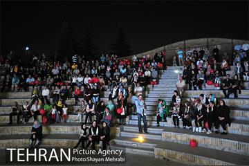 نخستین گردهمایی حامیان پویش "بدسرپرست تنهاتر است" 14