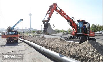 آیین افتتاح و بهره‌برداری از پروژه‌های شهری منطقه 2 44