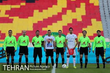 دیدار تیم های فوتبال پرسپولیس و پیکان  4