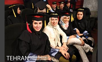 نخستین جشن فارغ التحصیلی ادوار دانشکده خبر 2