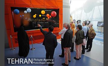 شهردار وین، مهمان تهران 42