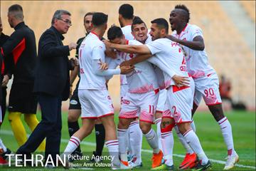 دیدار تیم‌های سایپا و پرسپولیس در لیگ برتر فوتبال ایران 3