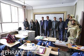 مانور سراسری زلزله در مدرسه دخترانه شهید باکری 9