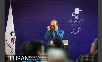 نشست خبری سخنگوی شورا شهر 10