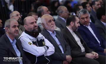 آیین بهره برداری از ۲ رام قطار ساخت داخل 29