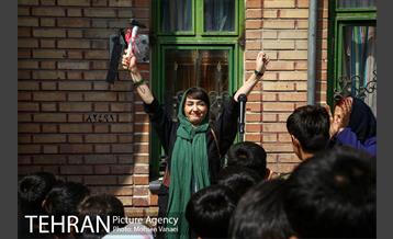 نواختن زنگ مدرسه کودکان کار مرکز پرتو توسط هانیه توسلی 19