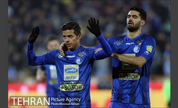 دیدار تیم های استقلال تهران و شاهین بوشهر 16