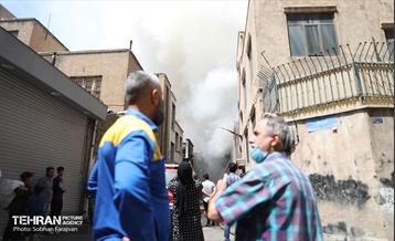 آتش‌سوزی انبار لوازم موتورسیکلت 26