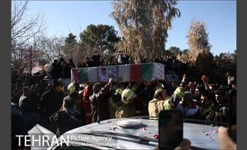 تشییع شهدای آتش نشان با حضور مردم در بهشت زهرا(س) 6