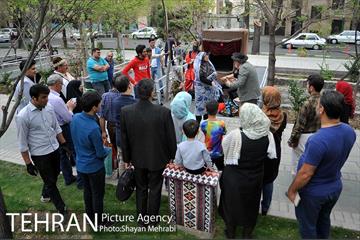 نوروزگاه هنر در پیاده‌راه بلوار کشاورز 4