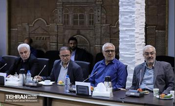 دیدار شهردار  تهران با اصناف و هیئت امنای بازار تهران 1