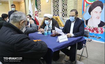 میز خدمت در مسجد جامع ابوذر منطقه ۱۷